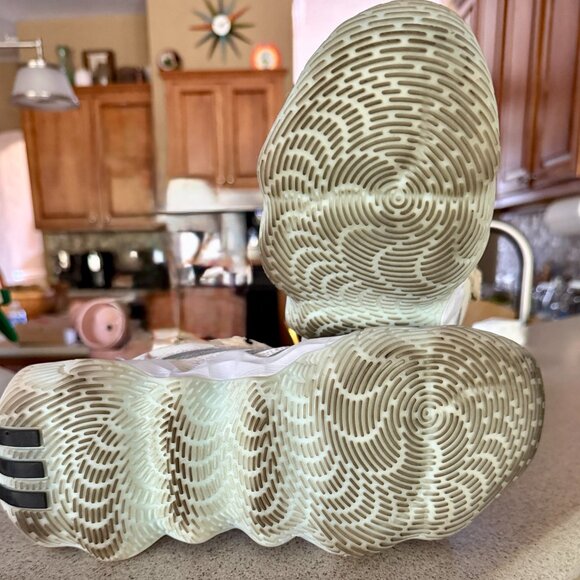 Adidas Crazy 1 ADV Lightstrike Sneakers — Women’s 6.5 (Off White / Cloud White / - Picture 2 of 5